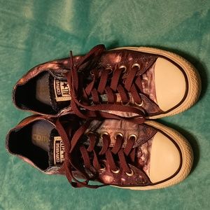 Purple Galaxy Converse.  Mens size 6, women's size 8.